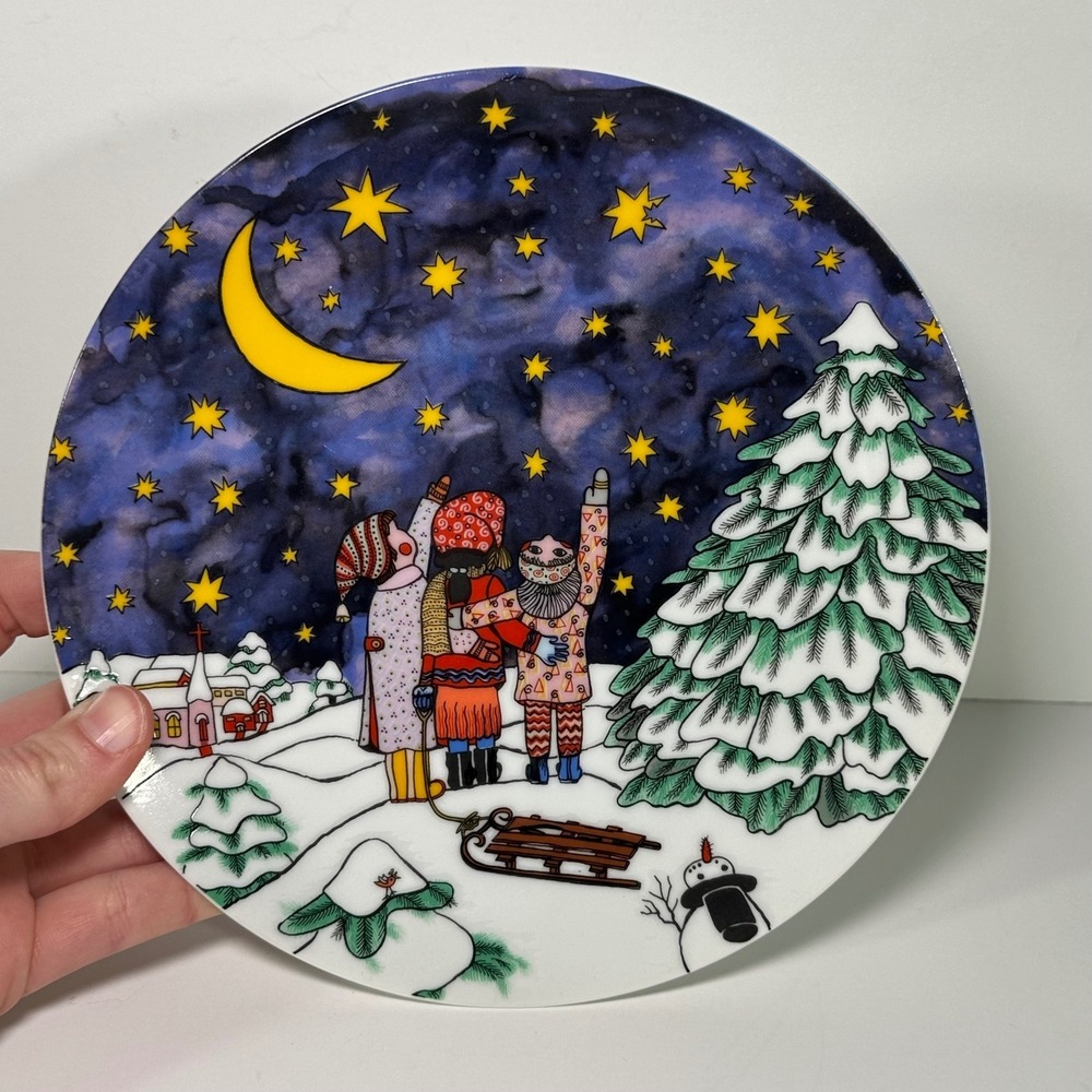Kiki 1993 Christmas Star Collector Plate Winter Scene Made in Japan Celestial